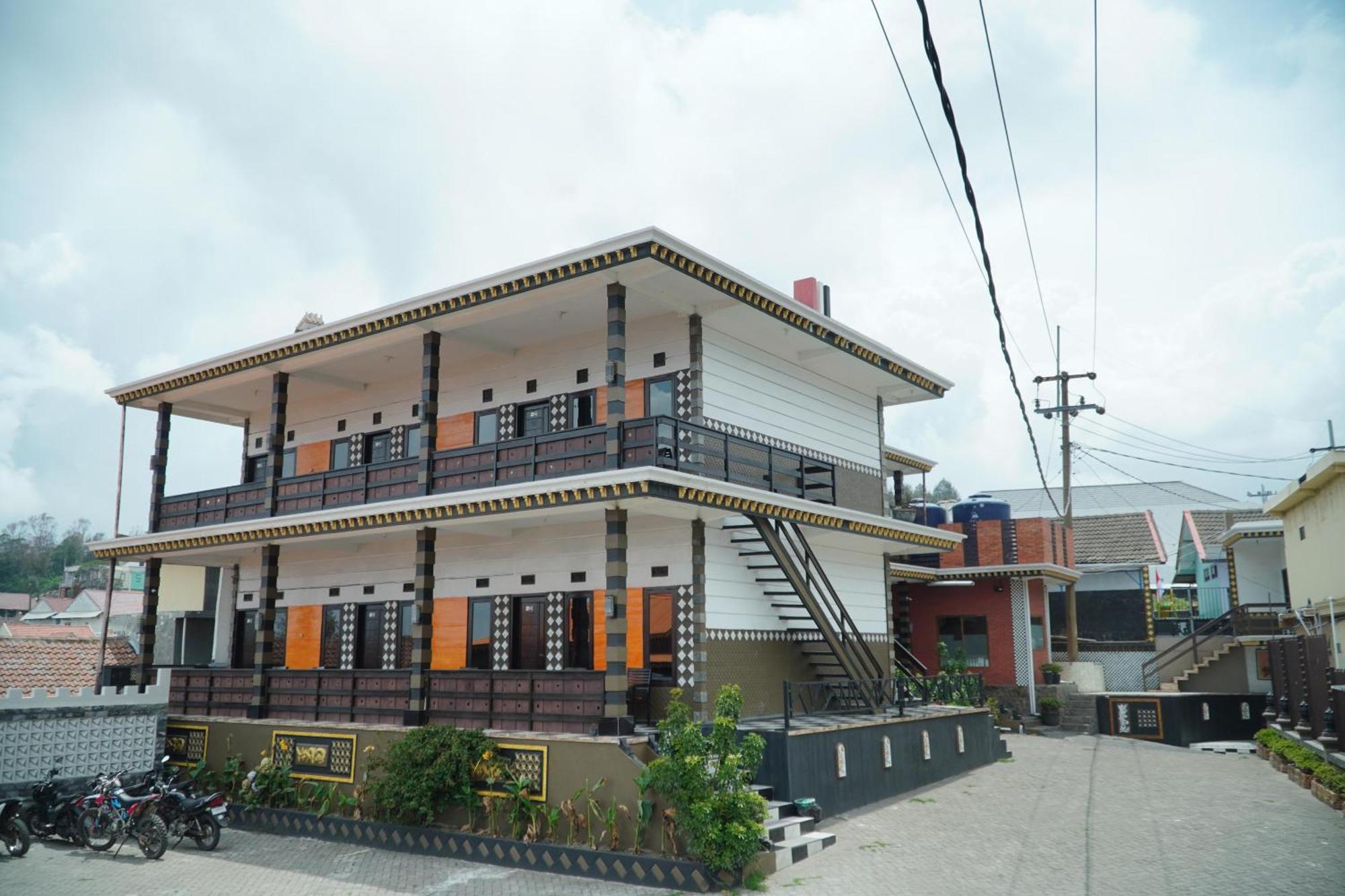 Parama Bromo Hotel Ngadisari Eksteriør billede